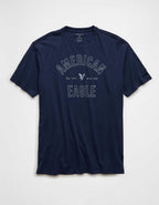 AE Standard Fit Lightweight Logo Graphic T-Shirt