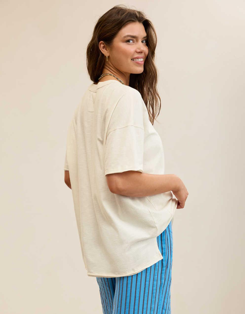 Aerie オーバーサイズ・クルー・ボーイフレンドTシャツ