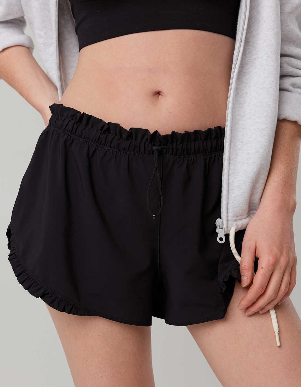 OFFLINE By Aerie 2' Ruffle Hot Stuff Short（バイ・アエリー2インチ・ラッフル・ホットスタッフ・ショート