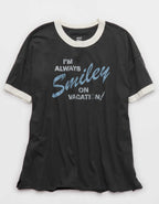 Aerie｜スマイリー®オーバーサイズ・クルー・ボーイフレンドTシャツ