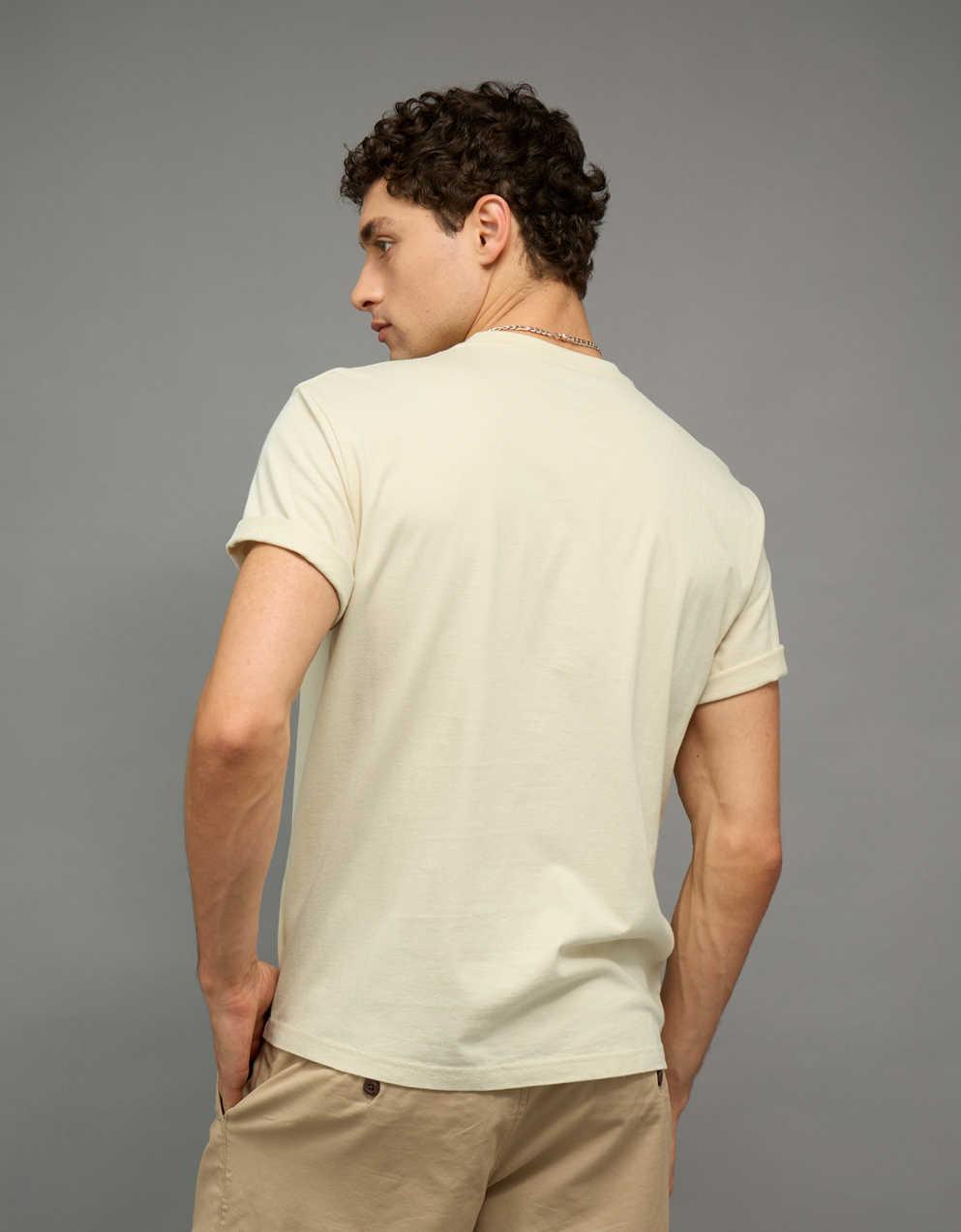 AE グラフィックTシャツ