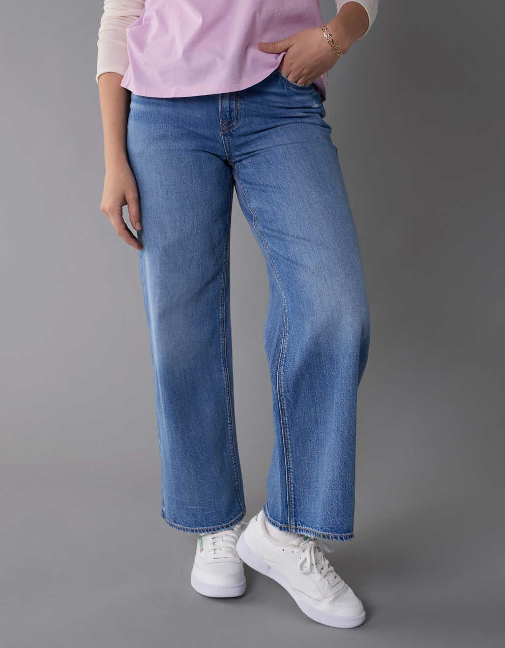 AE Strigid Super High-Waisted Baggy Wide-Leg Jean