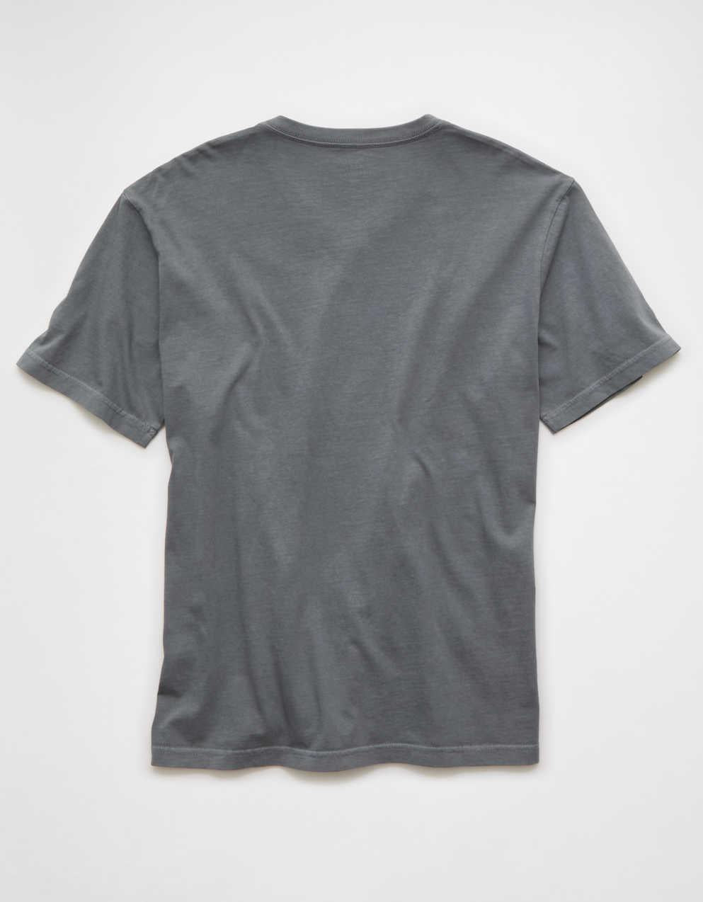 AE スタンダード・フィット・リブド・インVネックTシャツ