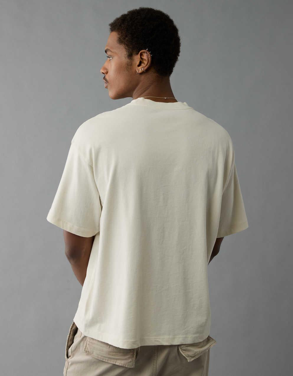 AE Laidback Luxe ヘビーウェイト オーバーサイズ ロゴ グラフィック Tシャツ