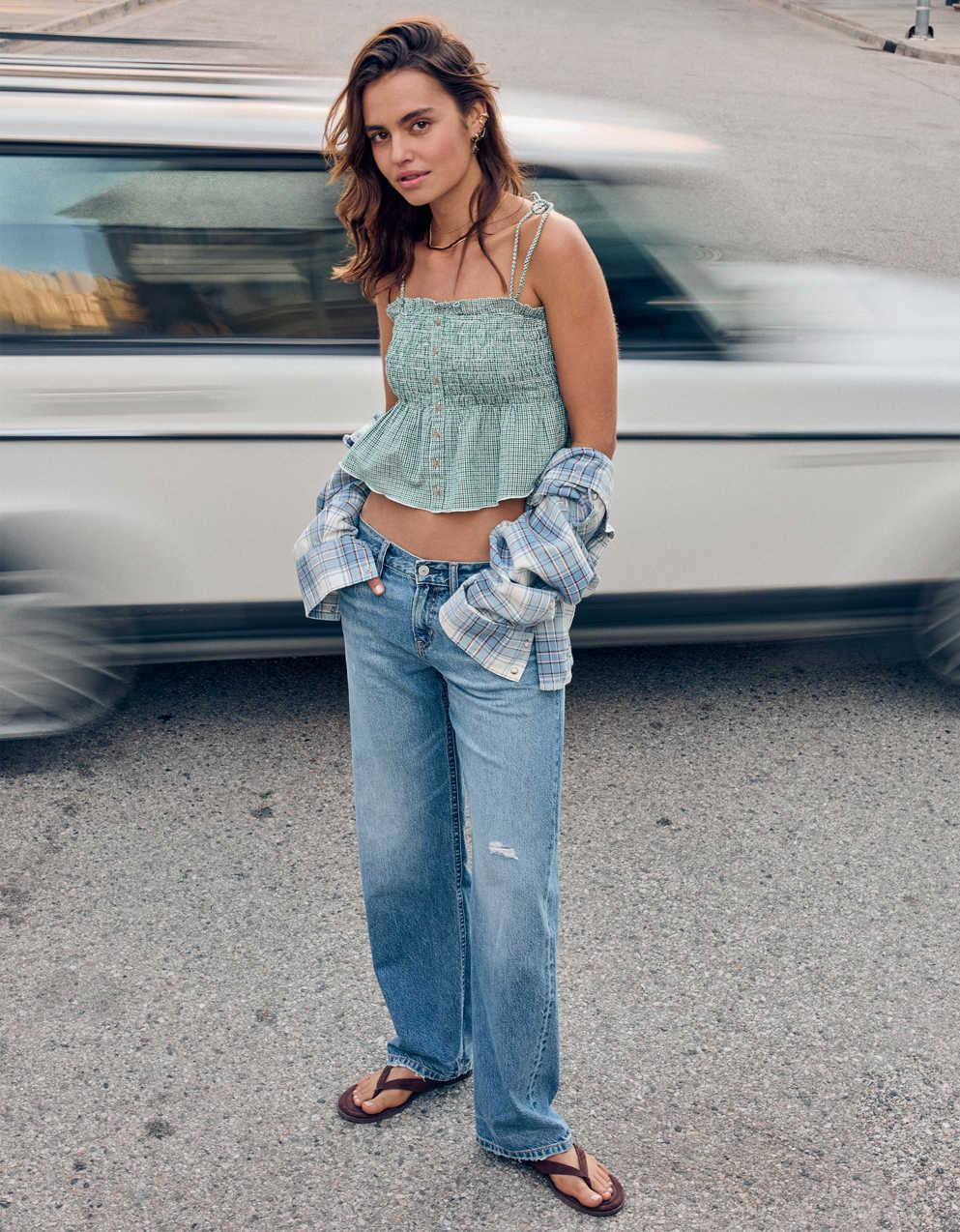 AE Low-Rise Classic Straight Jean