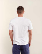 AE スタンダード・フィット・グラフィックTシャツ