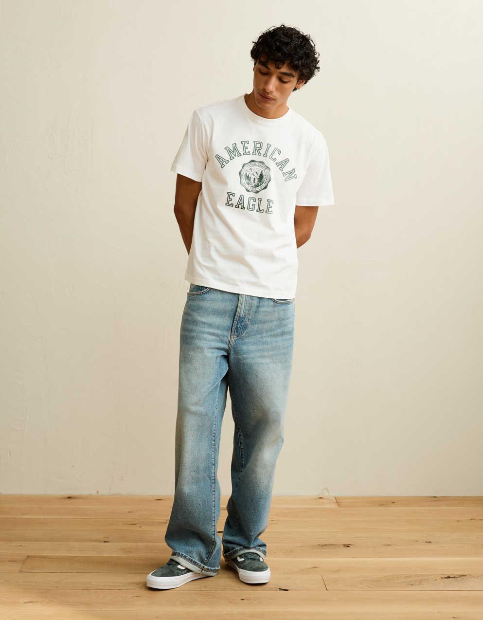 AE スタンダード・フィット・グラフィック・ロゴTシャツ