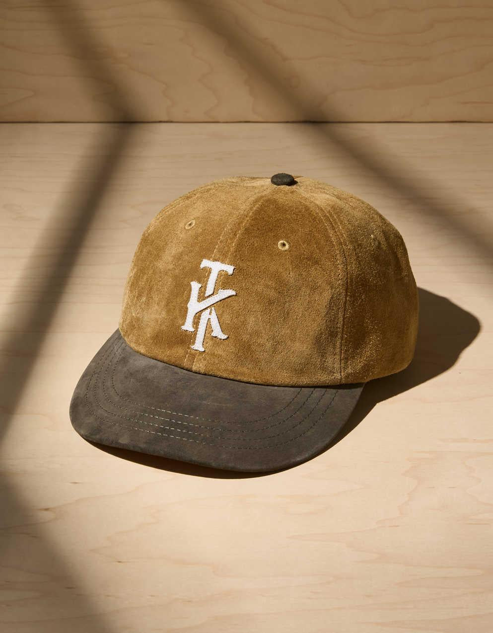 AE x Tru Kolors スエード・ベースボール・ハット