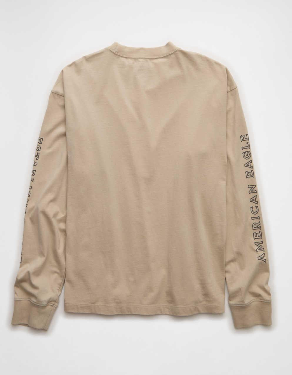 AEボクシーロングスリーブグラフィックTシャツ