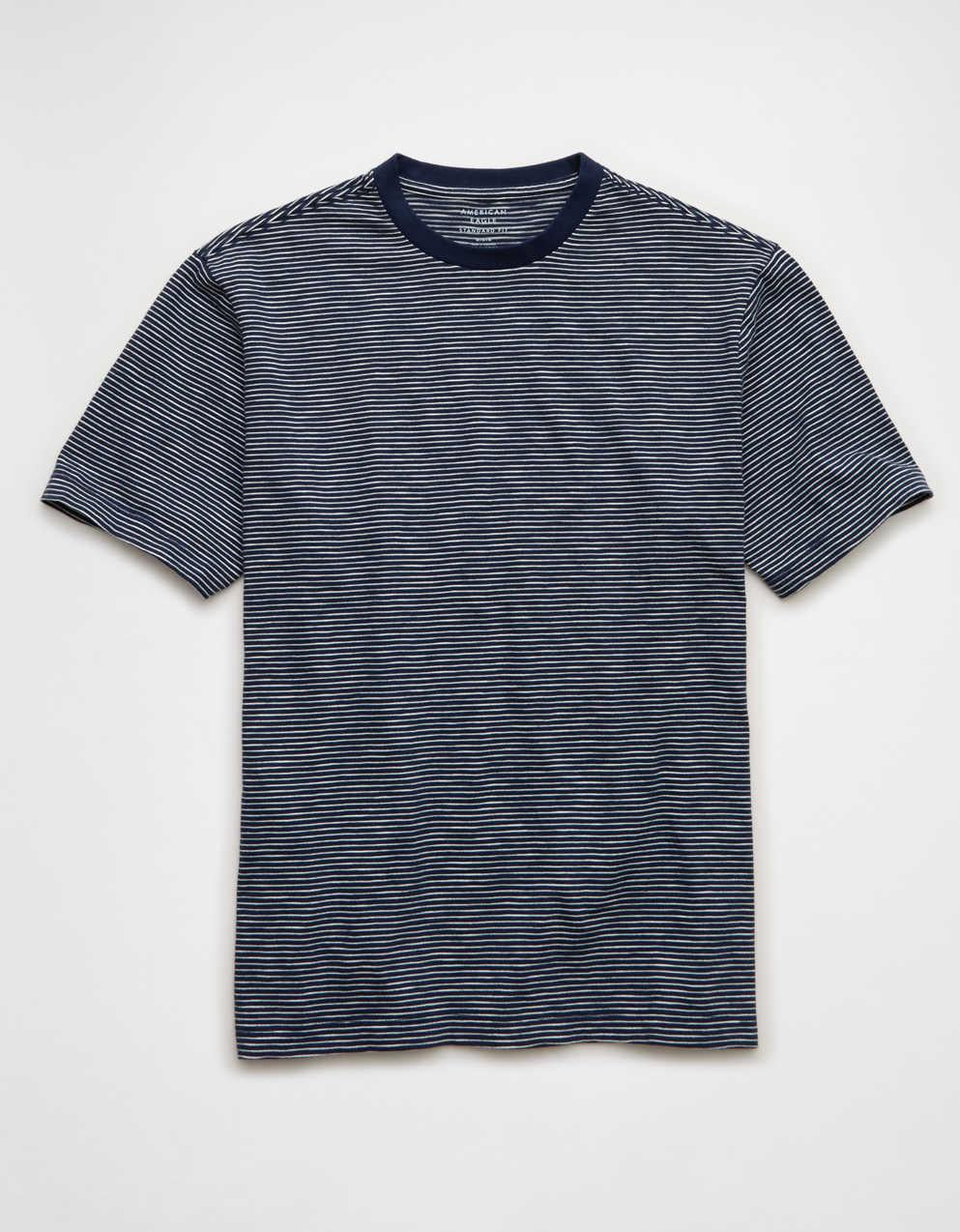 AE スタンダード・フィット・Tシャツ