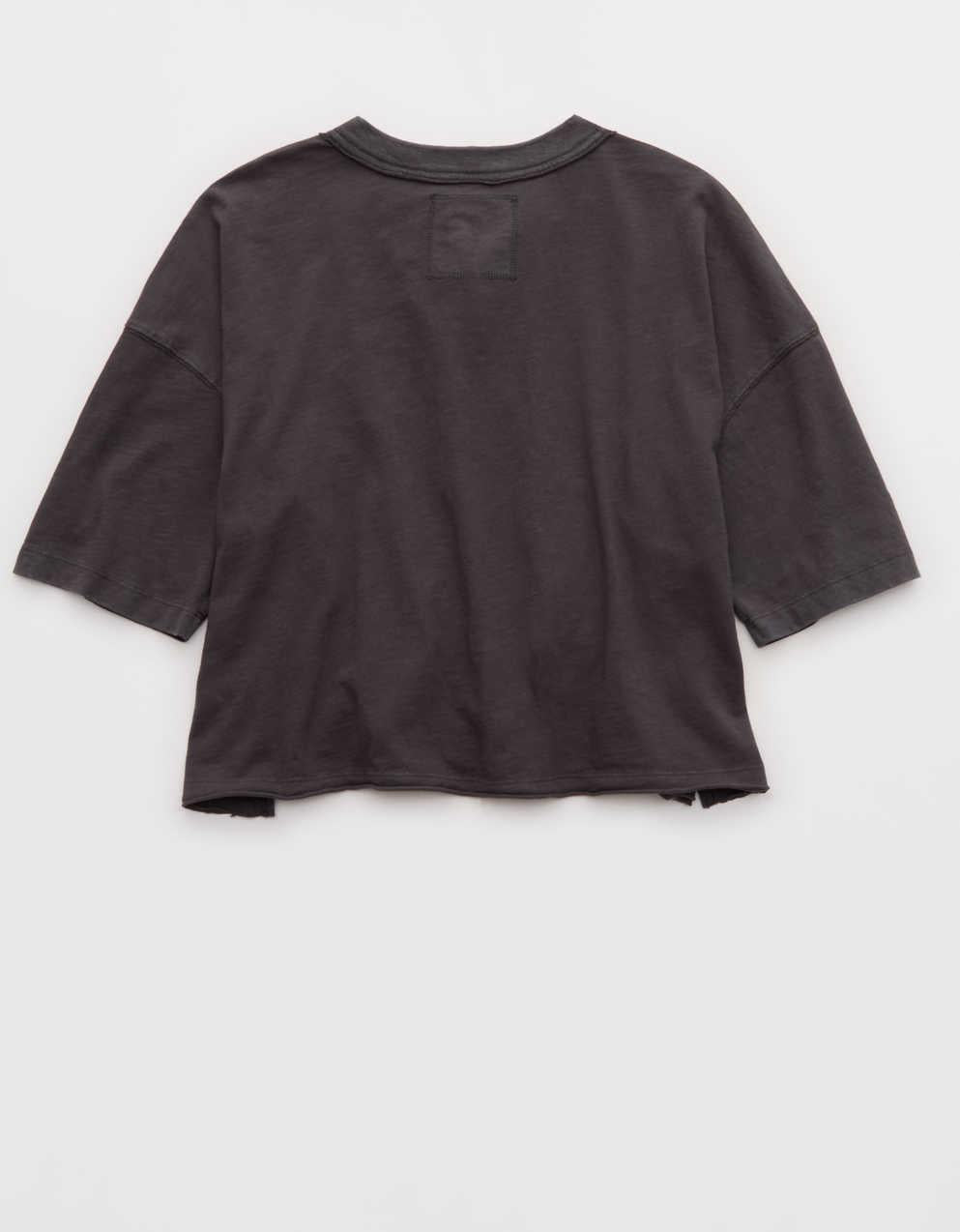 アエリ・リミックス・ヘンリー・クロップドTシャツ