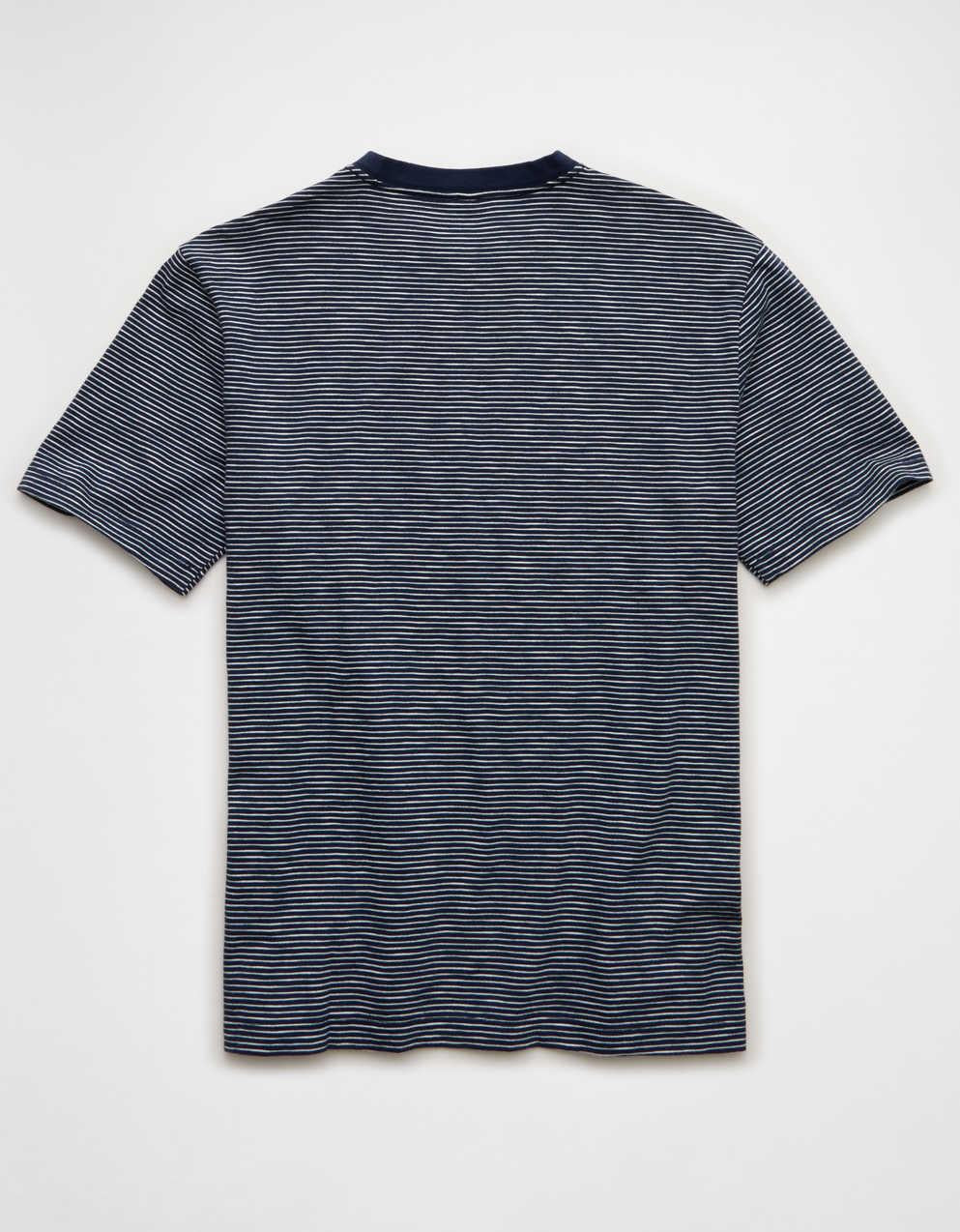 AE スタンダード・フィット・Tシャツ