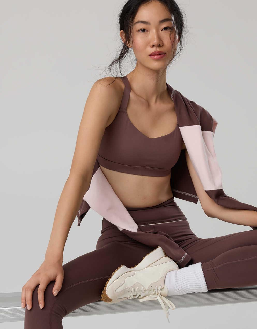 OFFLINE by Aerie 「The Hugger Sweetheart」スポーツブラ
