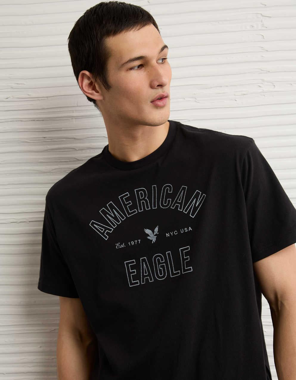 AE スタンダード・フィット ライトウェイト ロゴ グラフィック Tシャツ