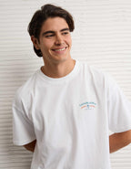 AE ボクシーフィット デスティネーション グラフィックTシャツ