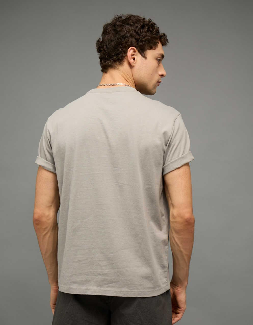 AE グラフィックTシャツ