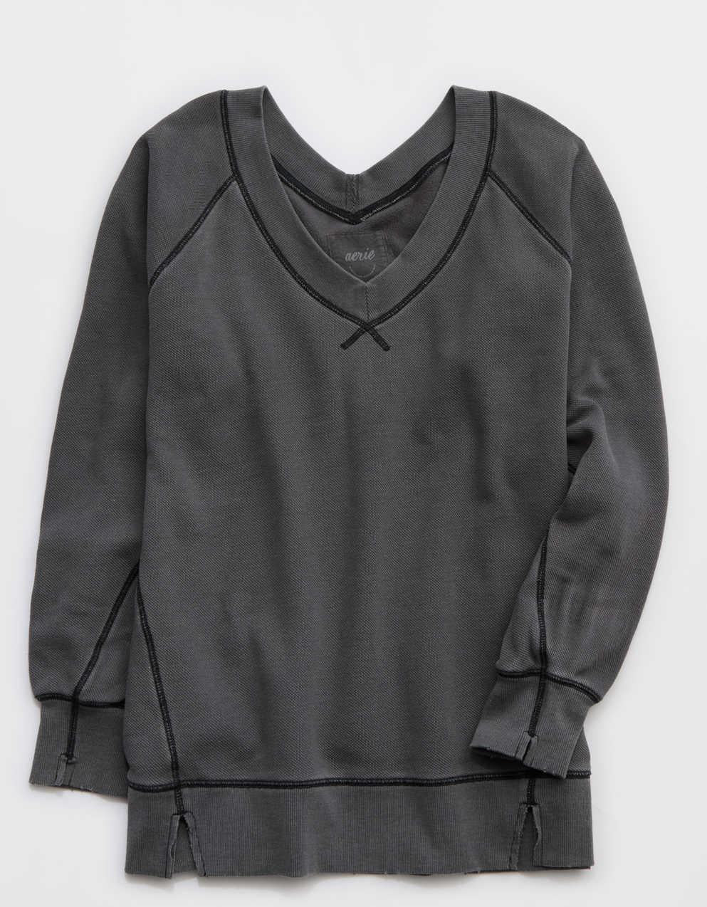 Aerie ダウンタイム テクスチャード Vネック スウェットシャツ
