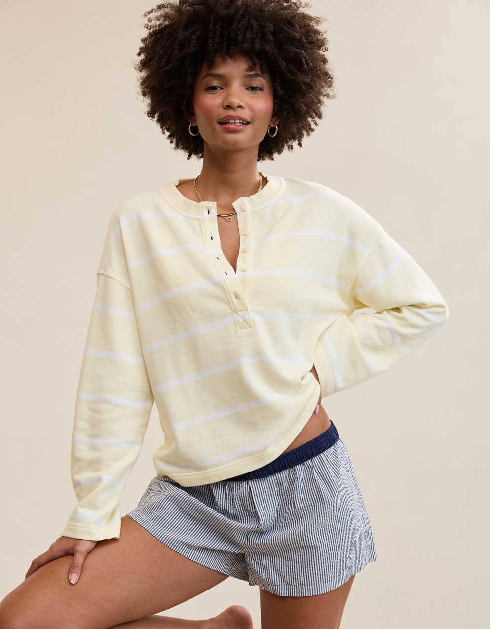 Aerie アラムナイ ヘンリーネック スウェットシャツ