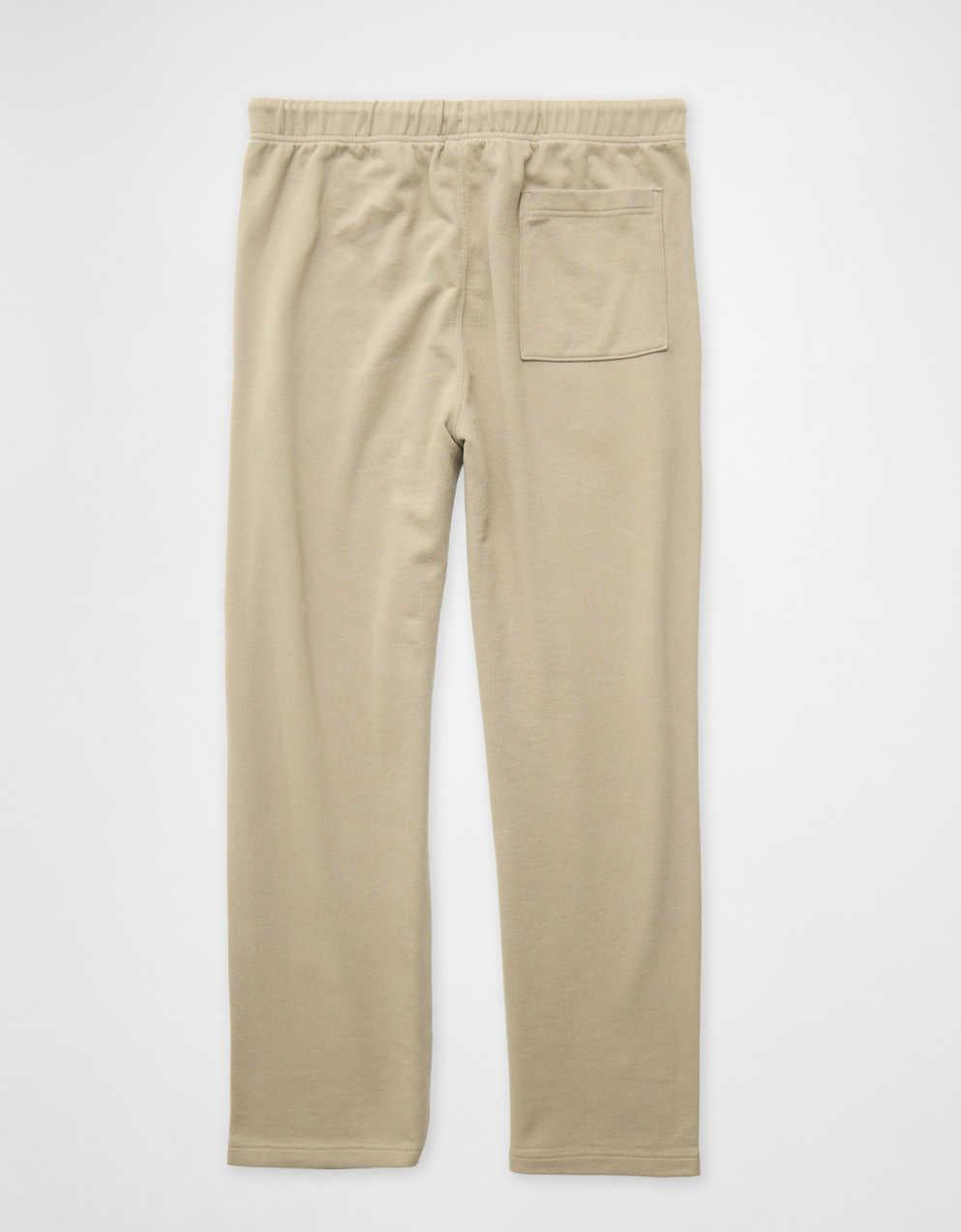AE Graphic Sweatpant