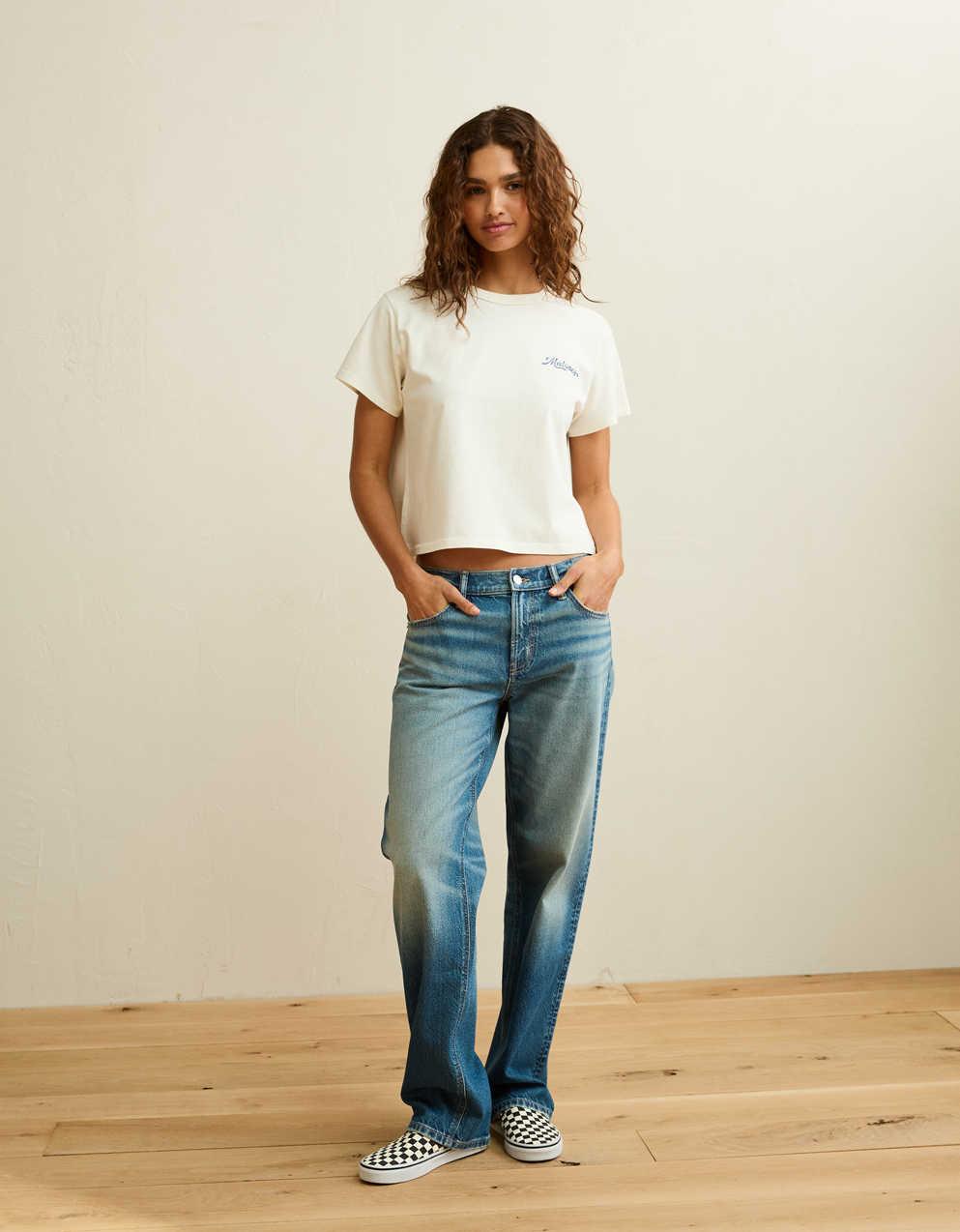 AE | Off Campus グラフィックTシャツ