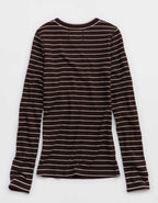 Aerie・エッセンシャル・クルー・レイヤリングTシャツ