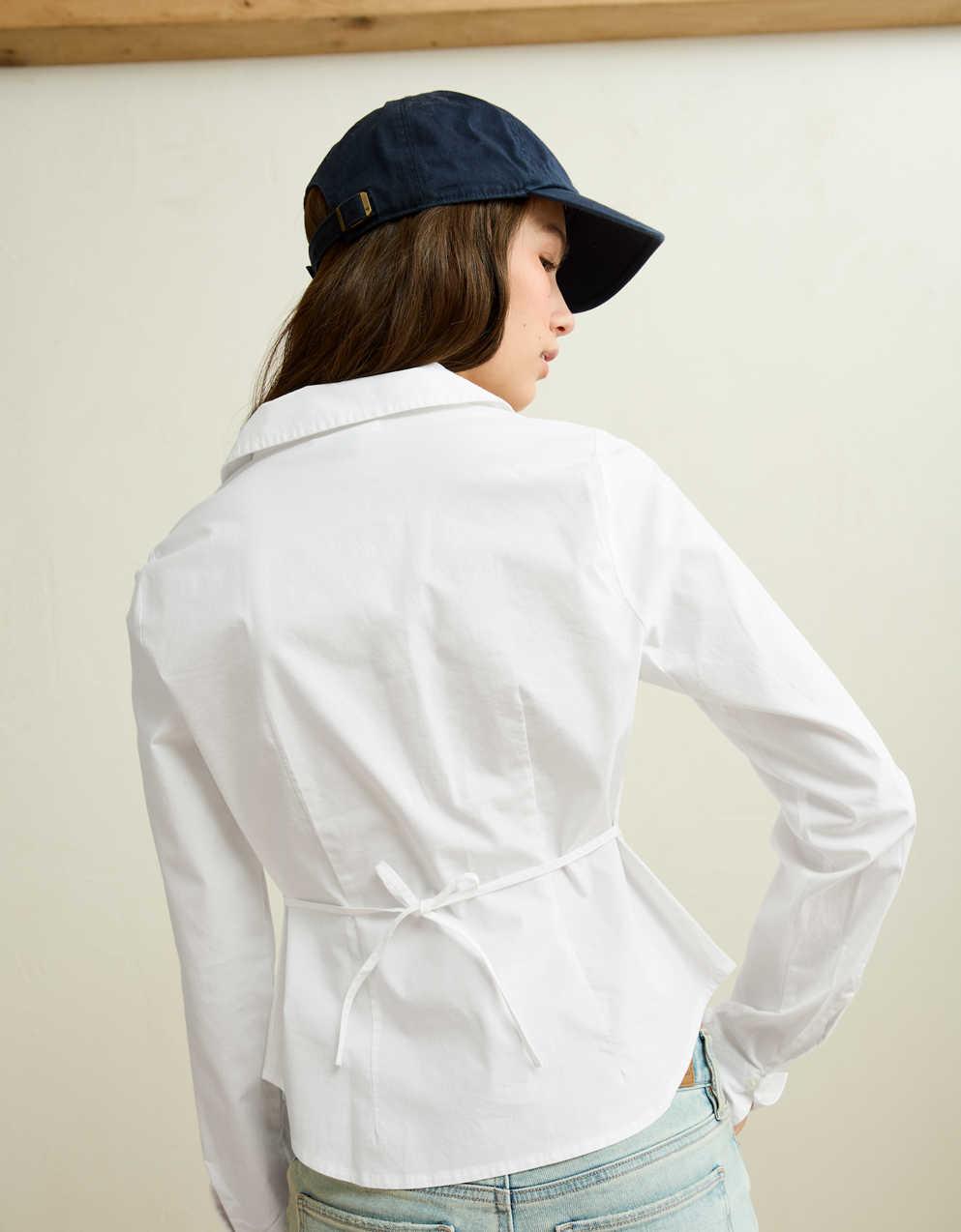 AE Fitted Poplin Button-Up Shirt