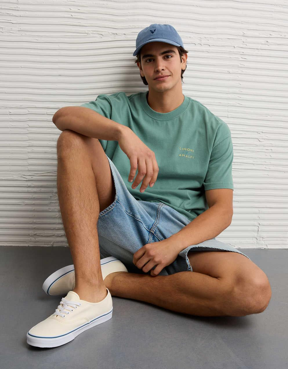 AE ボクシーフィット デスティネーション グラフィックTシャツ
