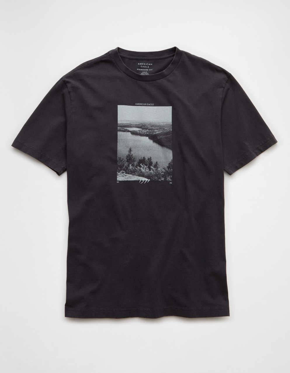 AEスタンダードフィットロゴグラフィックTシャツ