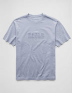 AEスタンダードフィットロゴグラフィックTシャツ
