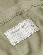 AE Laidback Luxe ヘビーウェイト オーバーサイズ ロゴ グラフィック Tシャツ