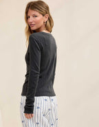 Aerie ポインテル・カーディTシャツ