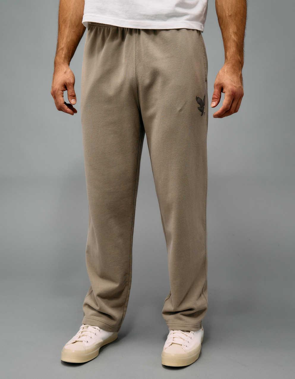 AE Graphic Sweatpant