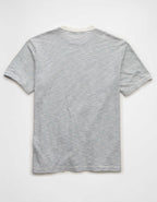 AE スタンダード・フィット・Tシャツ