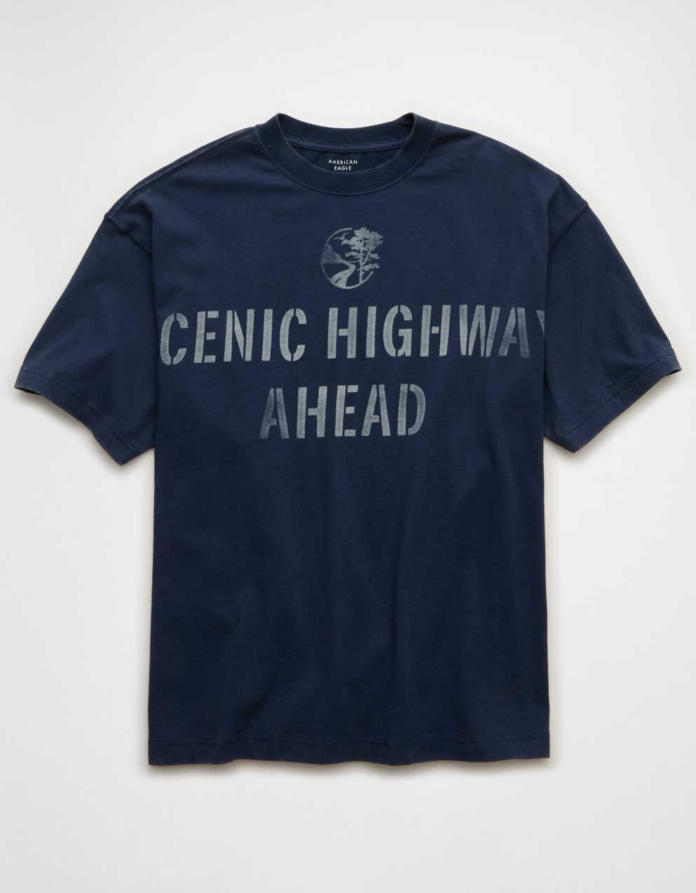 AEボクシー・デスティネーション・グラフィックTシャツ