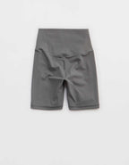 OFFLINE By Aerie Real Me XTRA Ribbed High Waisted 5' Bike Short（バイ・アリー リアル・ミー・エクストラ・リブ・ハイウエスト・5インチ・バイク・ショート