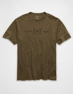 AEスタンダードフィットロゴグラフィックTシャツ