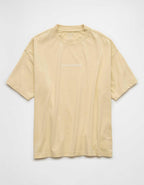 AE Laidback Luxe ヘビーウェイト オーバーサイズ ロゴ グラフィック Tシャツ