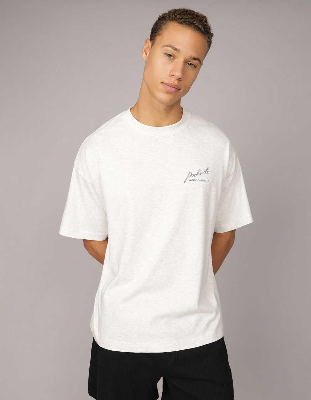 AEボクシー・デスティネーション・グラフィックTシャツ