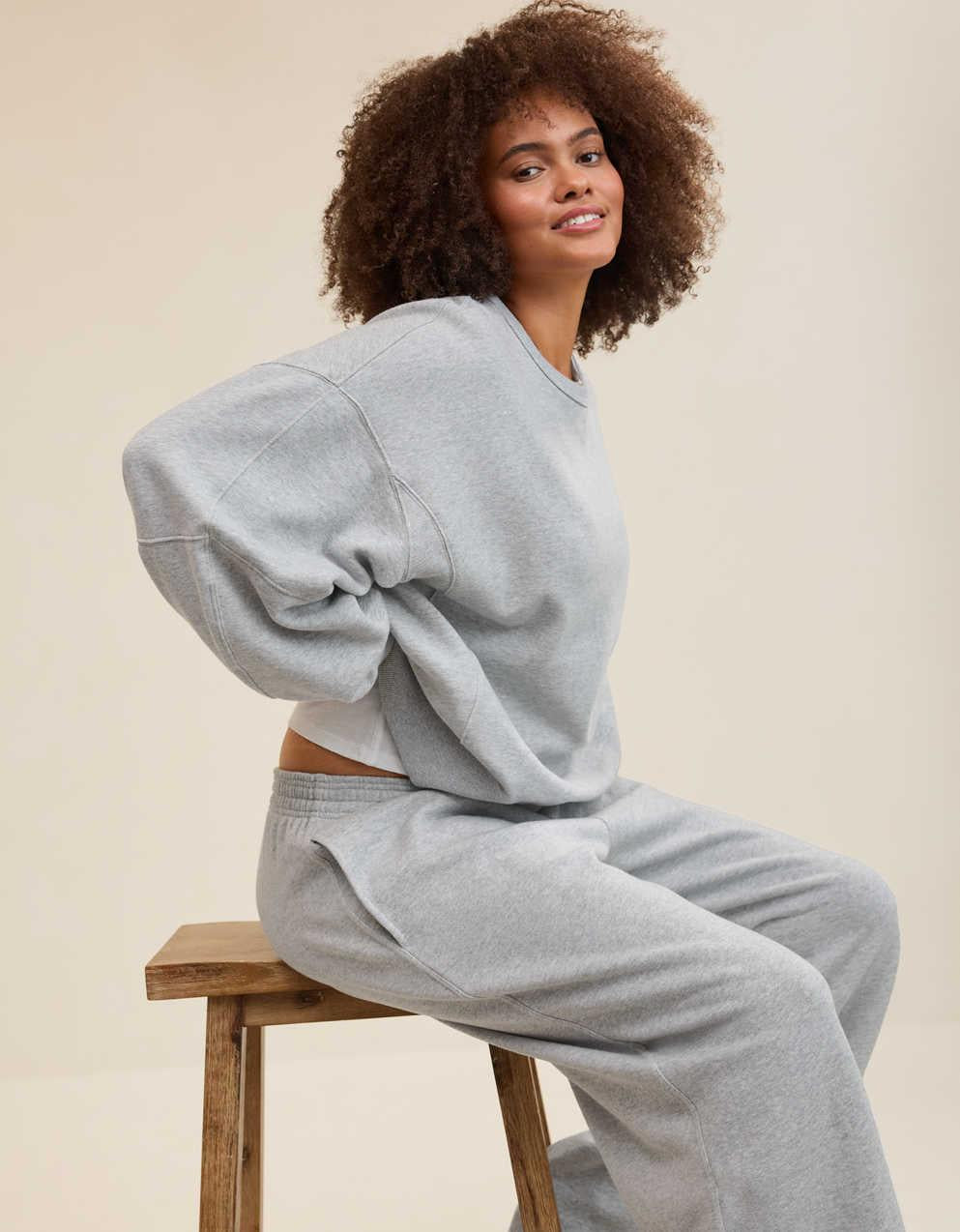 Aerie Go-To スウェットシャツ