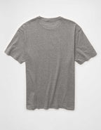 AE Standard Fit Lightweight Logo Graphic T-Shirt