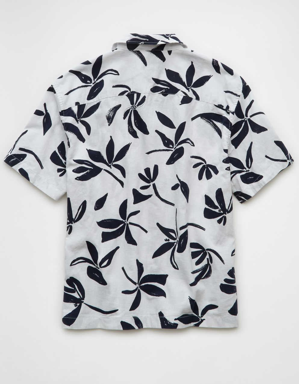 AE Poolside Floral Button-Up Shirt