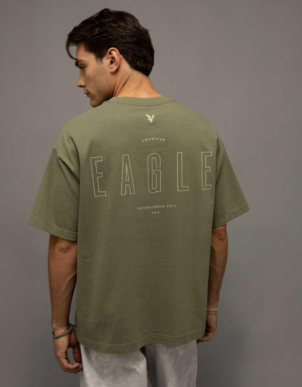 AEリラックス・ロゴ・グラフィックTシャツ
