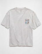 AEボクシー・デスティネーション・グラフィックTシャツ