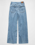 AE Curvy Super High-Waisted Baggy Jean