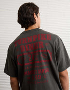 AEボクシー・デスティネーション・グラフィックTシャツ