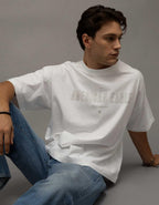 AEリラックス・ロゴ・グラフィックTシャツ