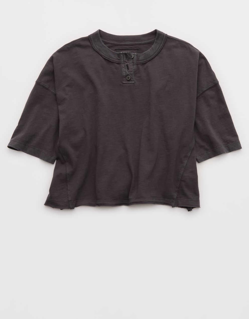 アエリ・リミックス・ヘンリー・クロップドTシャツ