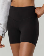 OFFLINE By Aerie Real Me XTRA Ribbed High Waisted 5' Bike Short（バイ・アリー リアル・ミー・エクストラ・リブ・ハイウエスト・5インチ・バイク・ショート