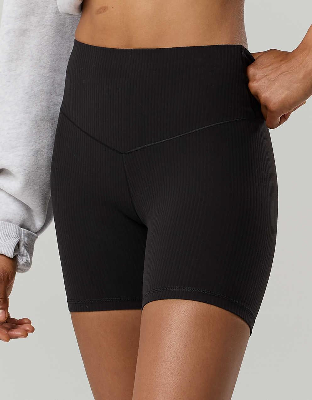 OFFLINE By Aerie Real Me XTRA Ribbed High Waisted 5' Bike Short（バイ・アリー リアル・ミー・エクストラ・リブ・ハイウエスト・5インチ・バイク・ショート