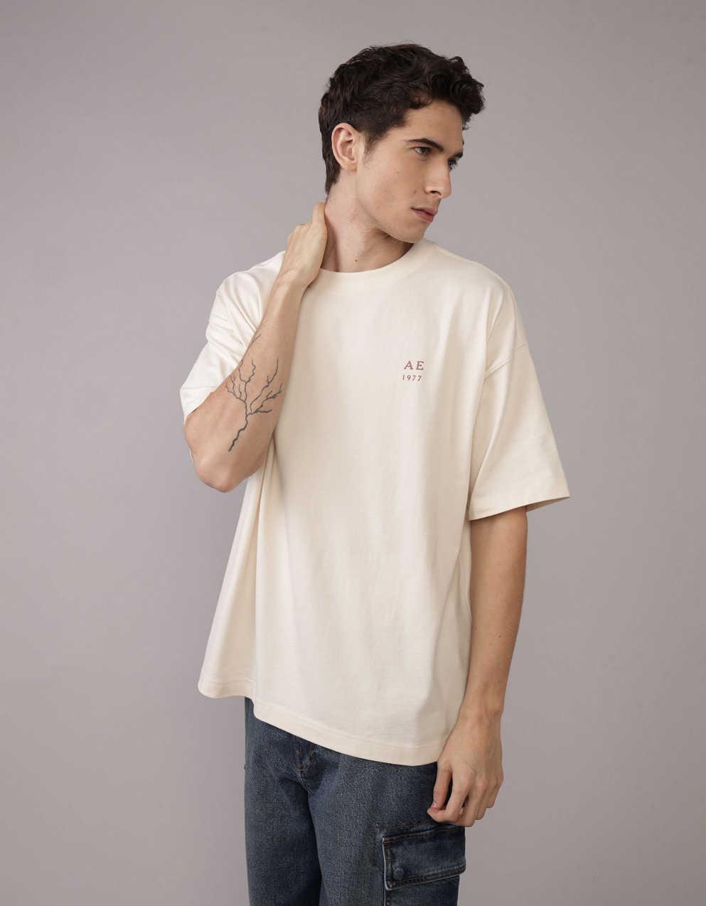 AEオーバーサイズ・グラフィックTシャツ
